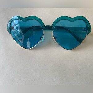 RainbowOPTX Heart-Shaped Indigo Sunglasses